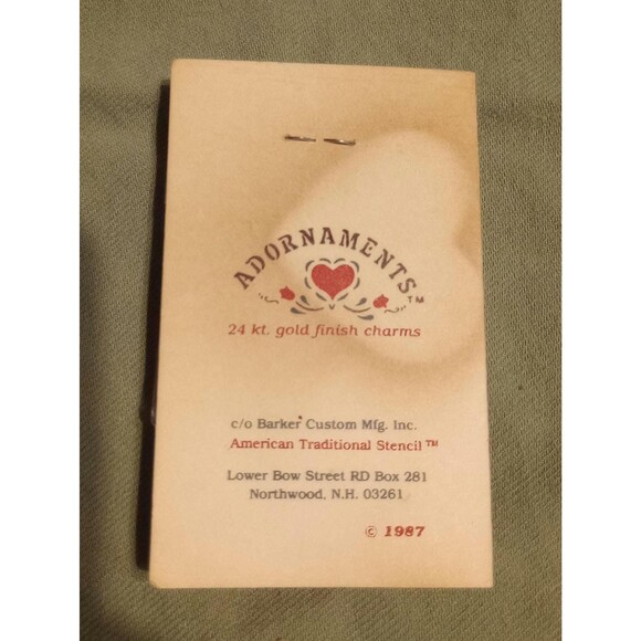 Small 24 k Gold Christmas Tree Charm | NWT Original Card Jewelry Craft Gift Idea - Picture 2 of 4